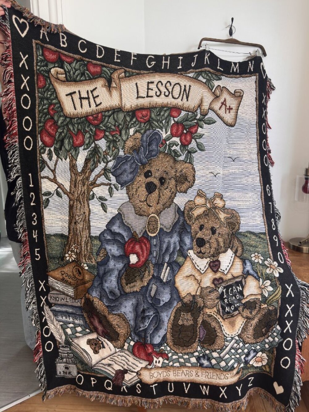 BOYD'S BEAR TAPESTRY 100% COTTON